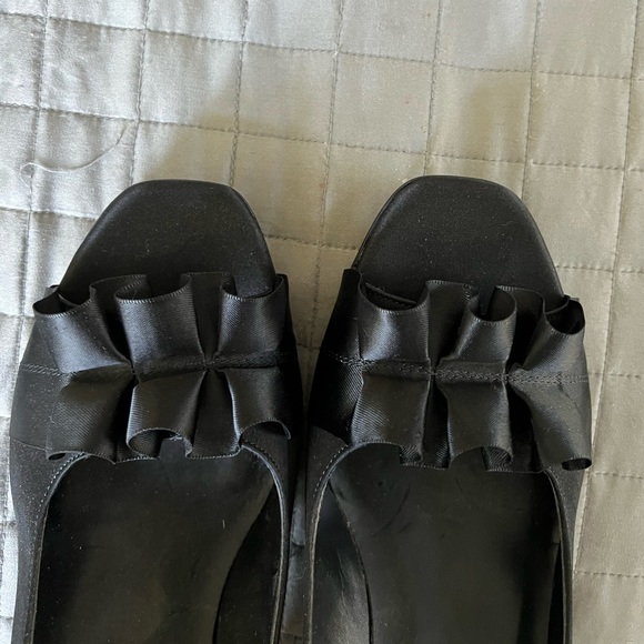 Vaneli Shoes | Open Toe Black Pumps Size 9 M - Picture 4 of 5
